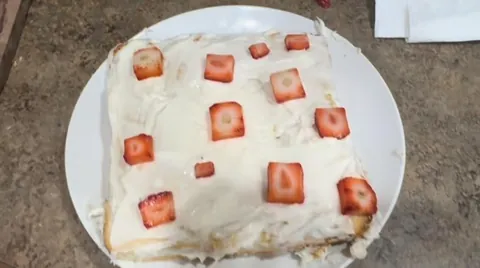 I made a Minecraft Cake