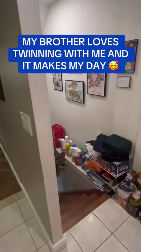 Such a wonderful brotherly bond (Not OC)