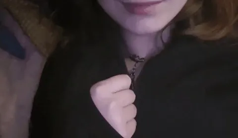 I think I might actually be an attention whore 😅🤭 [f]