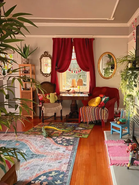 The sun kissed the island all over this morning ☀️