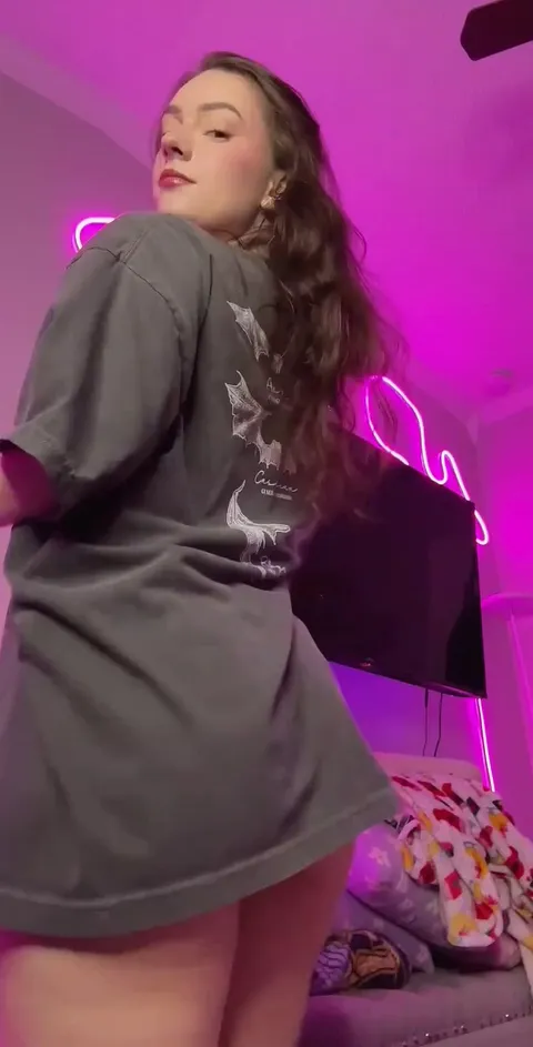 What do you call a girl who sends her guy friends random ass vids? :)