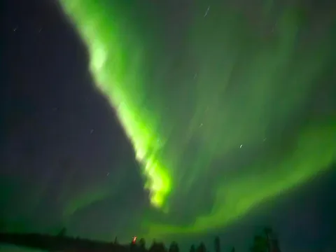 Chasing the Northern Lights in Rovaniemi and Saariselkä, Finland — finally caught them after 3 freezing nights