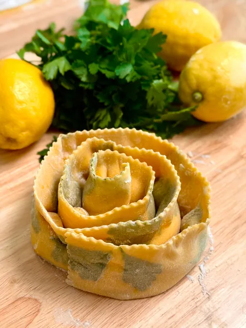 [Homemade] Herb-Laminated Parpadelle Ripiene, Stuffed With Ricotta