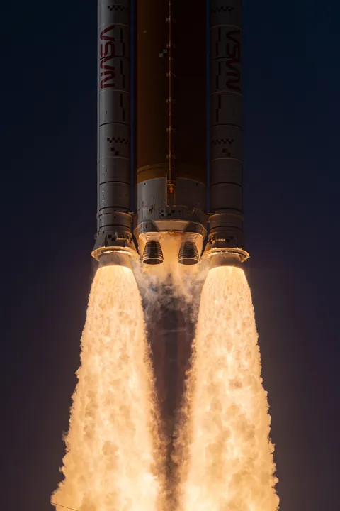 Artemis II, by John Kraus