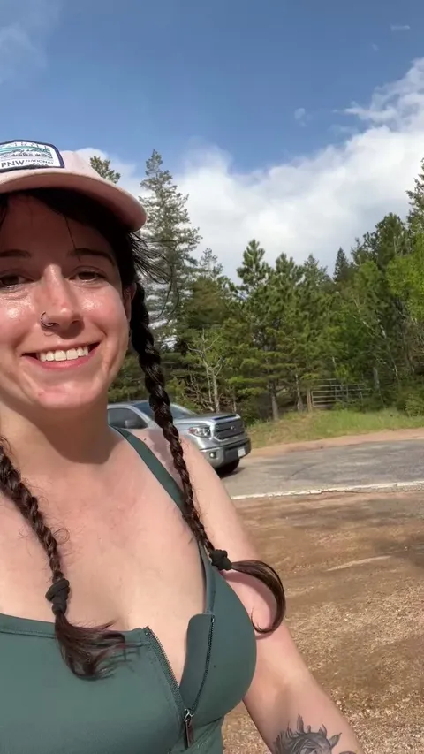 Pulling over to pee on a scenic drive