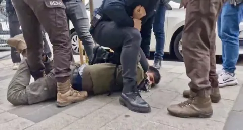 Protester in Turkey Gets Arrested by Police