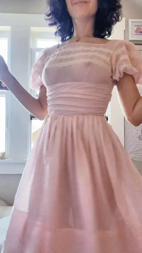 Vintage 1950s dress I recently thrifted *might* need a slip underneath in public