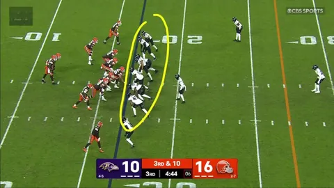 Shedeur Sanders throws the first interception of his NFL career
