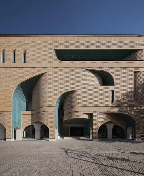 Aftab commercial building - arak, iran.