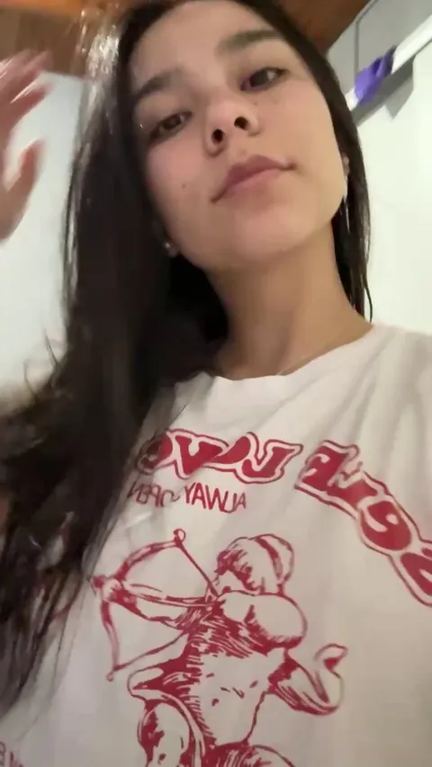 Small tits can be that attractive too