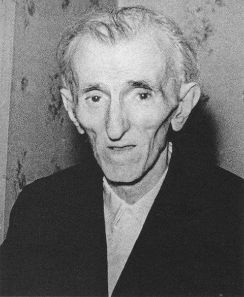 The last photo of Nikola Tesla. 1942