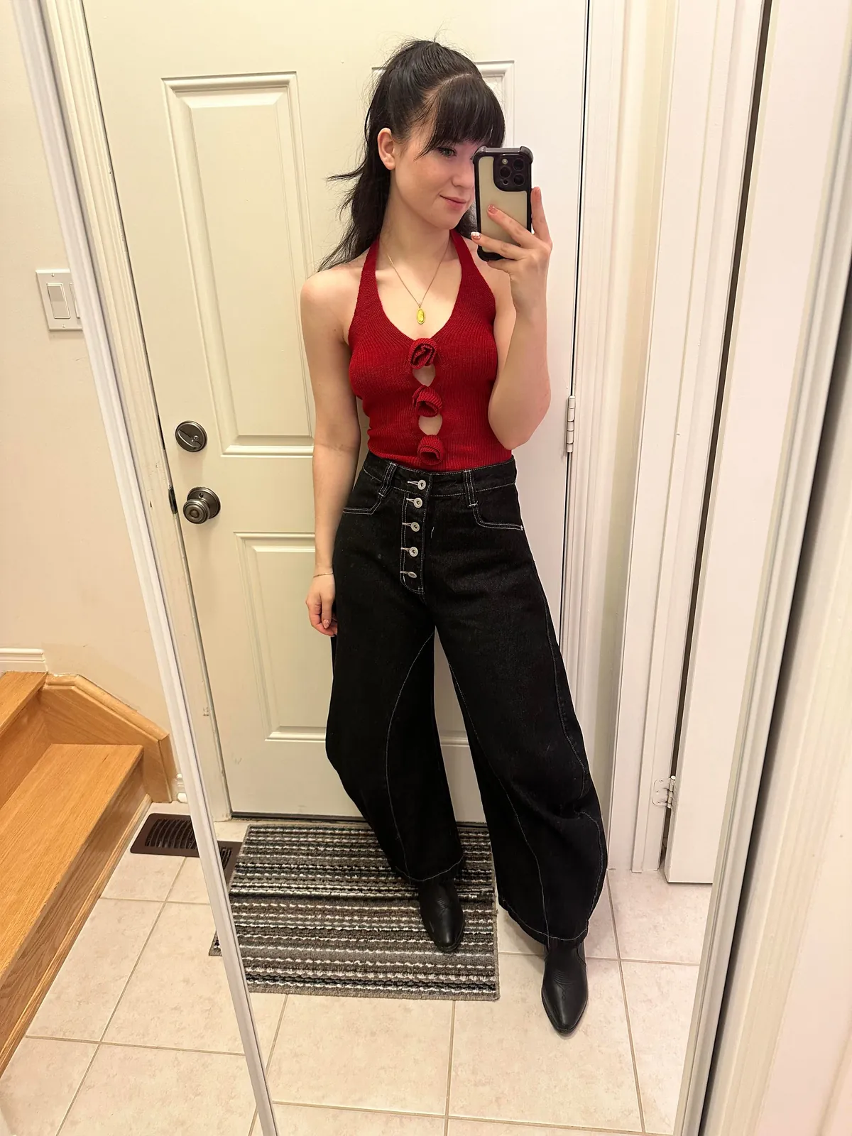 Which outfit is best?