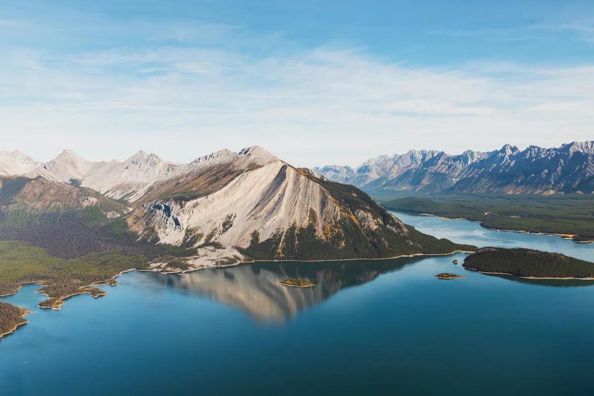 Sarrail Ridge, Alberta, Canada [OC][2048x1366]