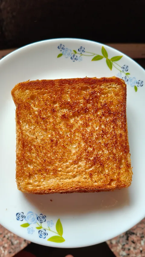 [Homemade] butter and cheese toast that vame out perfectly