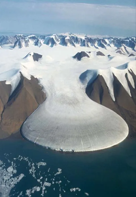 Elephant's Foot Glacier.
