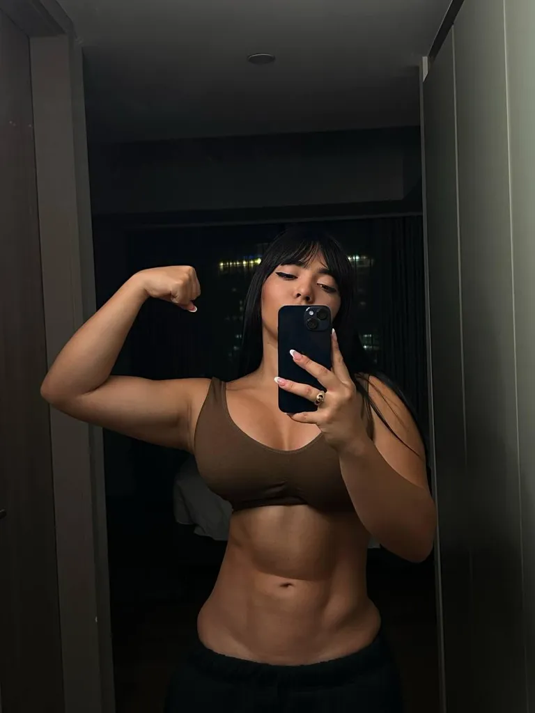 Just here for the flex and attention.