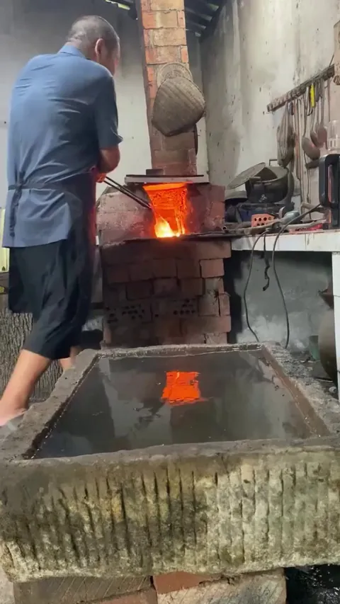 Quenching a Scimitar