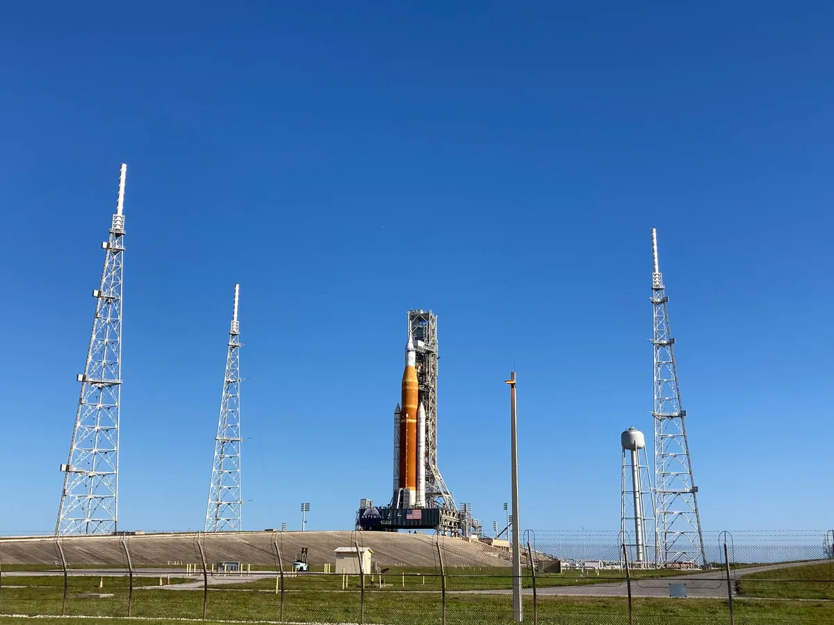 Artemis I at the launchpad
