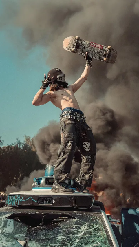 Protester | Los Angeles City Hall | 06/08/2025