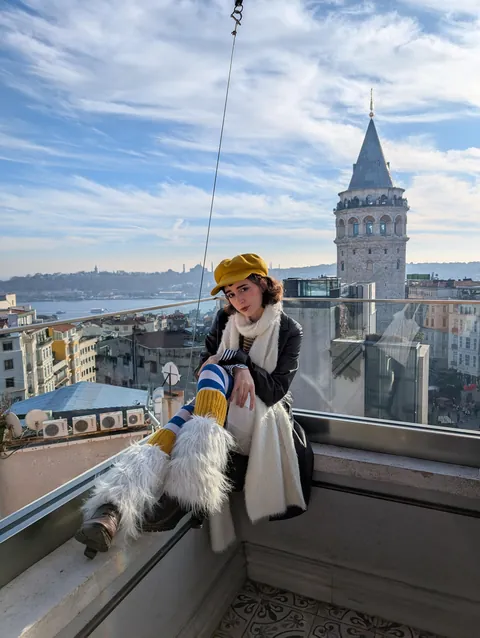 outfit of the day to touch every cat in this city