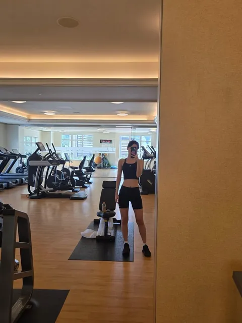 LE SSERAFIM - Chaewon