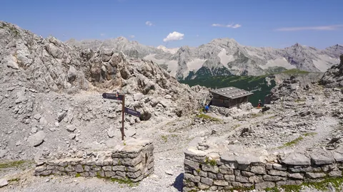 Innsbruck is wild. You can literally grab a coffee in a medieval old town and be sitting on a 2,300m alpine ridge 45 minutes later. Nordkette photo dump [OC]