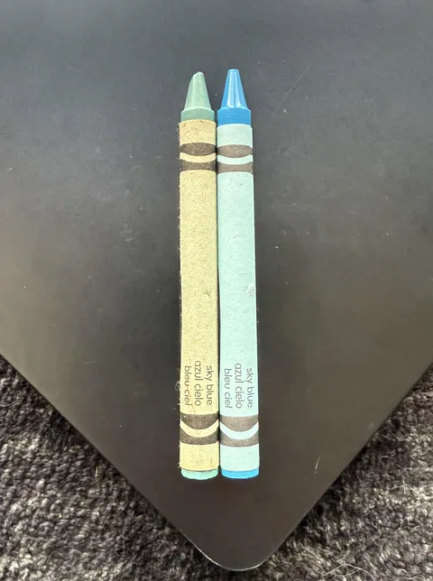 Crayola sky blue 2004 vs 2025
