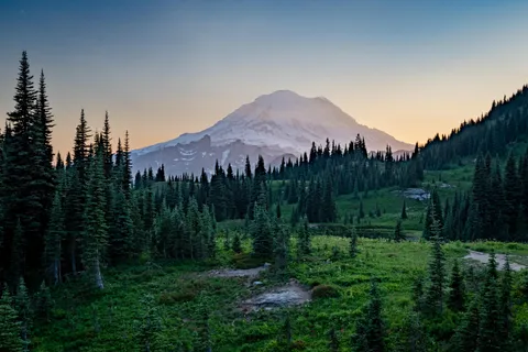 Mt. Rainier, WA, USA [OC] [5582 x 3726]