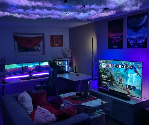 just someone who got high and cleaned the place for a picture. :)