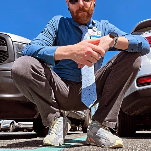 20 pics of sneakers I've worn lately