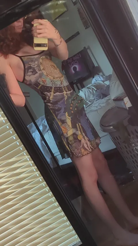 I keep losing control of my gock in this dress