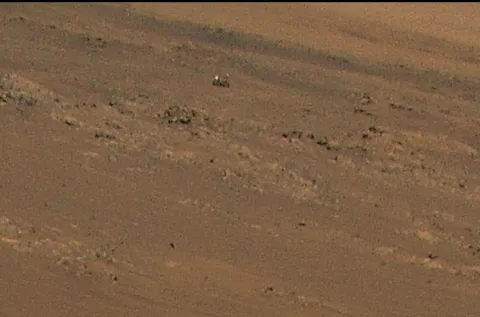 Perseverance spotted by Ingenuity during its 11th flight