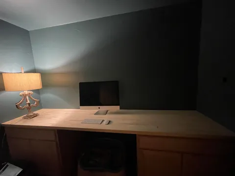 My amazing husband built me these built in bookcases with a desk for Christmas! I’m the dreamer and he’s makes all of my dreams come true! What do you guys think? Will you show him some love?! 