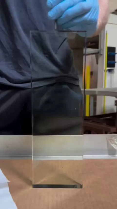 Creating Lichtenberg figure in a clear acrylic resin block