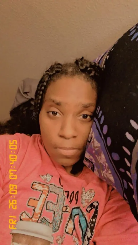 Therapist says my ego is way to big and I'm insecure lol roast me