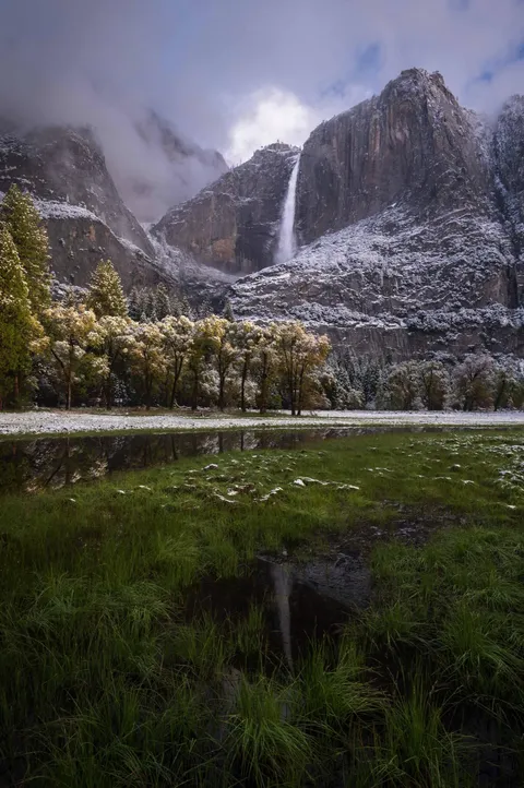 Yosemite Falls gushing after a spring snowstorm [1330x2000] [OC]