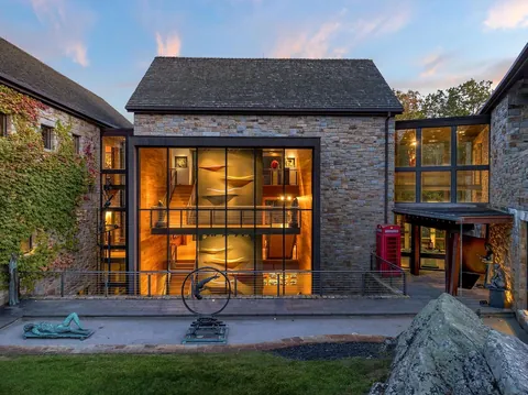 Stoneglass House (Greenwich, Connecticut, US).