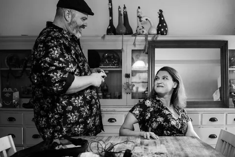 Shaving my head after week one of chemo