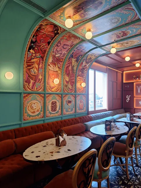 Yarana Restaurant in Kolkata, India