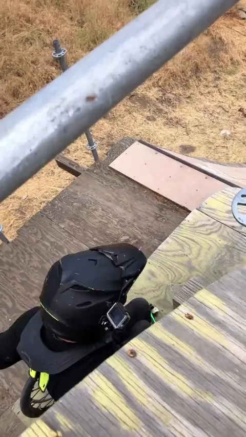 On wheelchair and still fly...