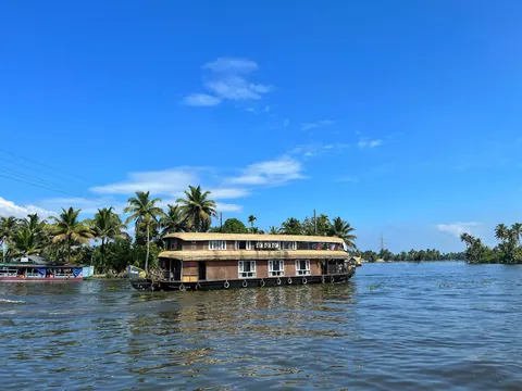 Scenes from my travels across India 🇮🇳