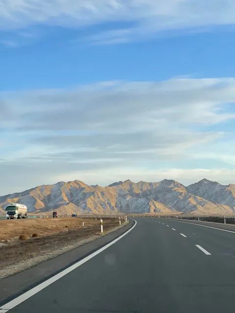 I Drove an Electric Car from Germany to China : 12,500km in 30 days.