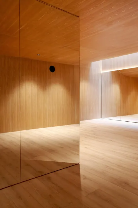 Store With A Gap by Studio Cadena