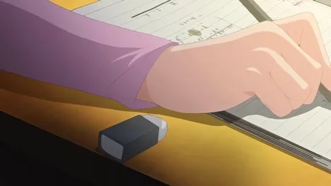 Horny girl can't focus study.