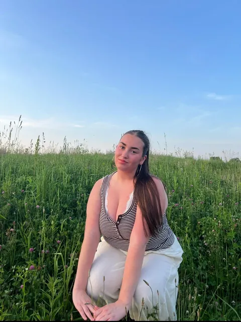 20F this is my birthday present don’t disappoint