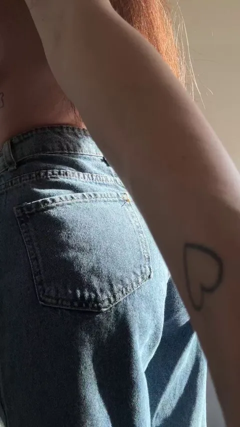 100% natural italian ass