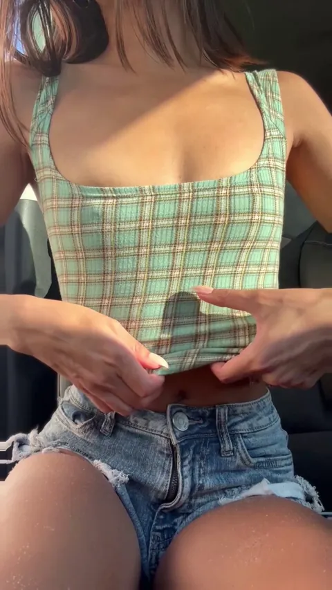 How I reward the guys who give me a ride to class