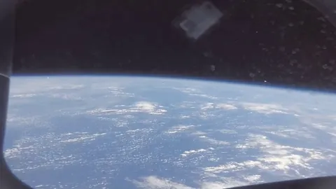 Artemis I Orion spacecraft reentry (10x speed)