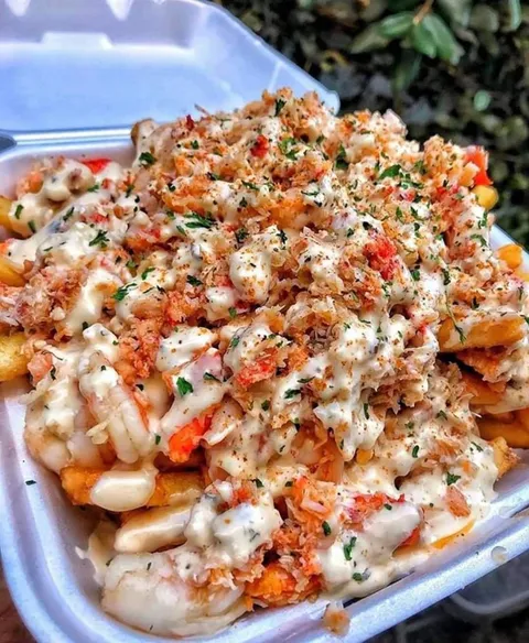 Lemon garlic shrimp and snow crab fries