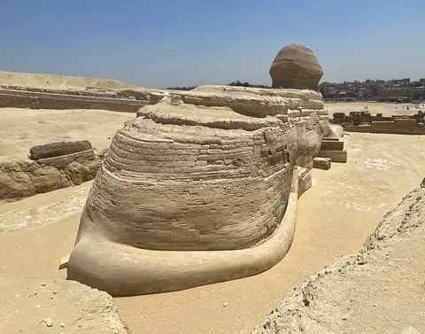 The Sphinx has a tail